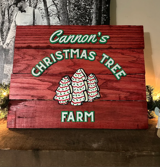 Personalized Family Name Christmas Tree Farm Sign - Rustic Wooden Holiday Wall Decor with Snack Cake Design